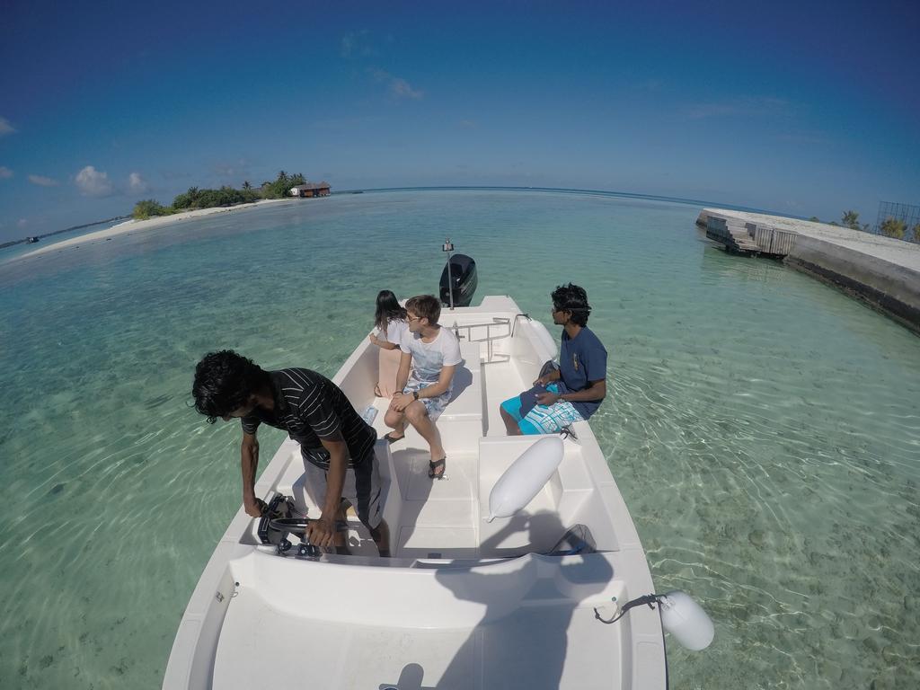 Maldives Seashine Hotel Huraa Eksteriør billede