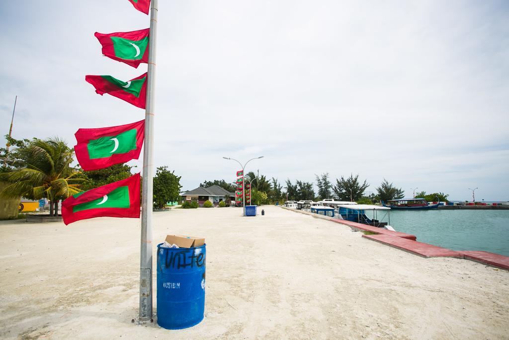 Maldives Seashine Hotel Huraa Eksteriør billede